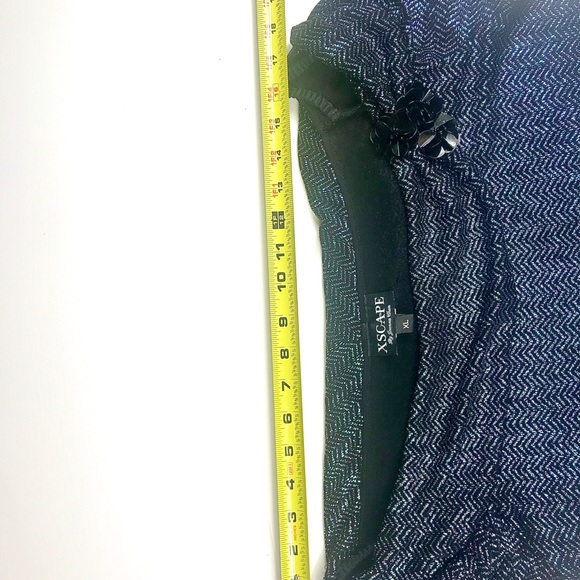 XSCAPE By Joanna Chen Off-The-Shoulder Blouse, XL - Picture 5 of 8